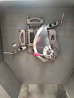 産業用自動3D冷凍肉機 500kg 3kw 安定した切断のための低騒音設計