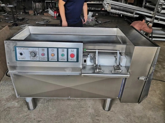 3kWの冷凍肉機で生産ラインの効率を向上させる