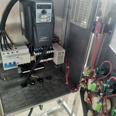 ブルガー肉と家禽のための 380V電圧肉磨機