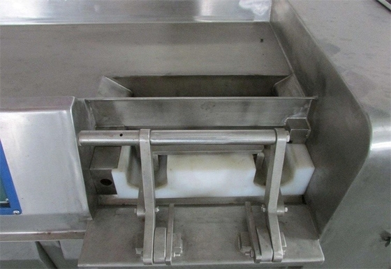 3kwの冷凍肉切断機 肉加工用のカスタマイズされた肉切断機