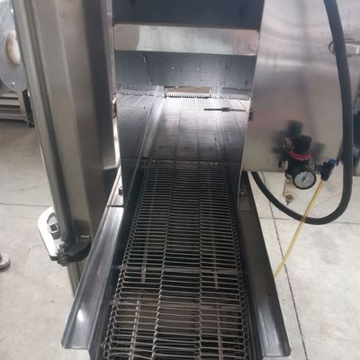 カスタマイズされた肉磨き機 脆いチキンナゲット粉砕機械生産ライン