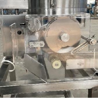 オーダーメイド出力のための自動グレード産業牛肉と鶏肉加工機