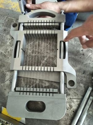 1480x800x980mm 高容量切断用鶏肉と家禽肉 キューバー切断機